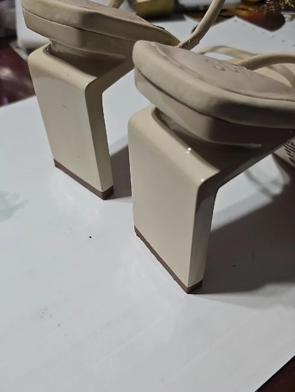 SCHUTZ elegant strappy